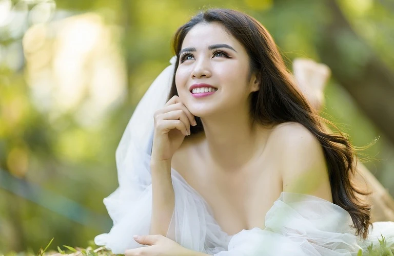 明日の笑顔を引き出す、美容鍼の力
