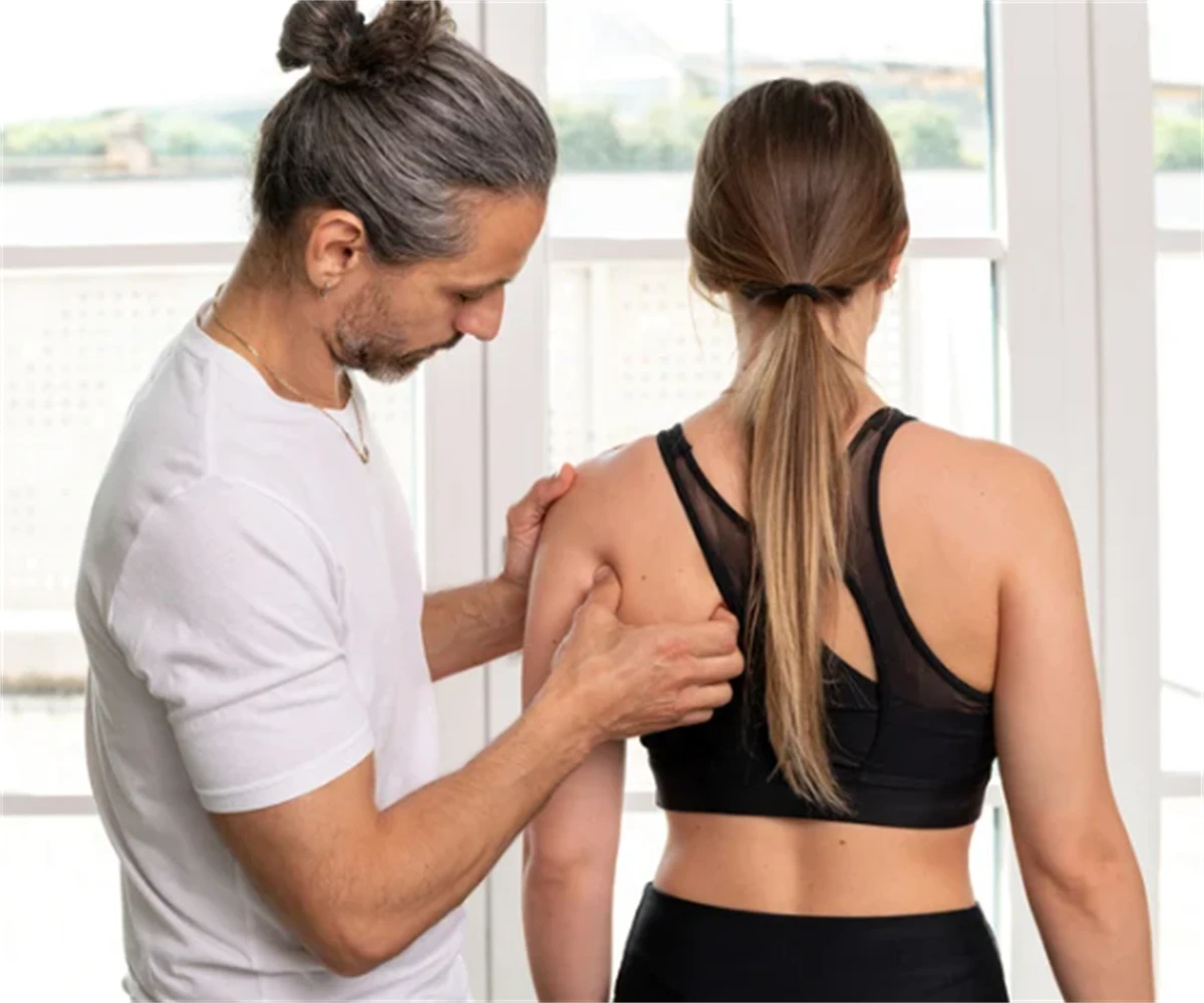 整体による猫背改善